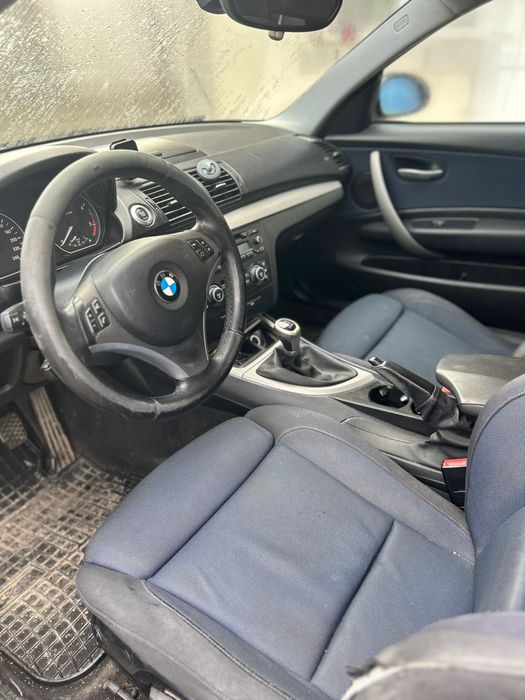 Dezmembrez bmw seria 1 e87