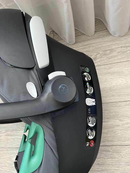 Scoica auto Cybex Aton B2 i-size