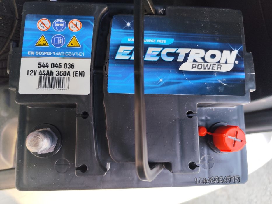 Акумулатор електрон 44 ампера