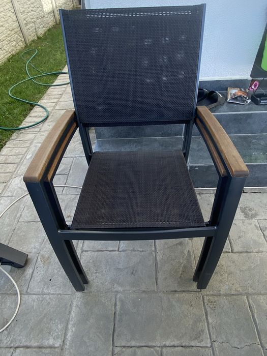 Mobilier terasa - masa si 4 scaune Jysk
