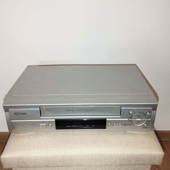 Video casetofon  Funai