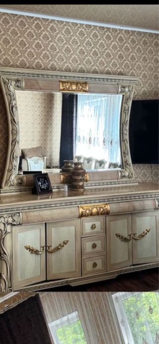 Продам гостинную стенку