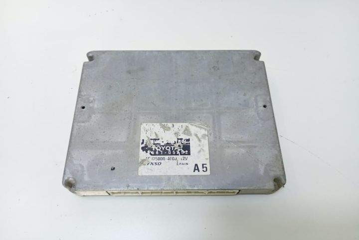 Calculator motor  ECU 175800-400J Toyota Avensis a 2-a generatie T25