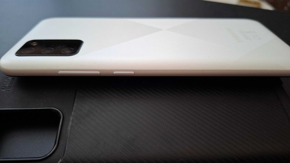 Samsung Galaxy A02s Бял - Супер Състояние + Кейс и Screen protector