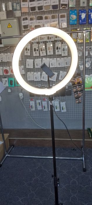 Selfi lampa telefon uchun