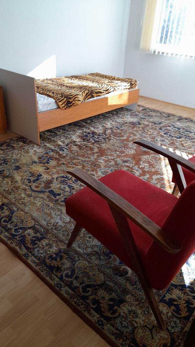 Дава се под наем Тристаен апартамент в София, Младост 1 - 86 кв.м за 400 € - Снимка #2