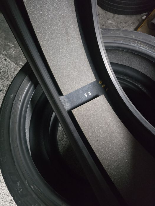 Pirelli 255/40 R21 102Y vară