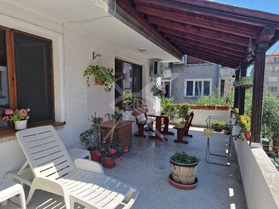 Продава се Къща в Поморие - 240 кв.м за 1339 €/кв.м - Снимка #11