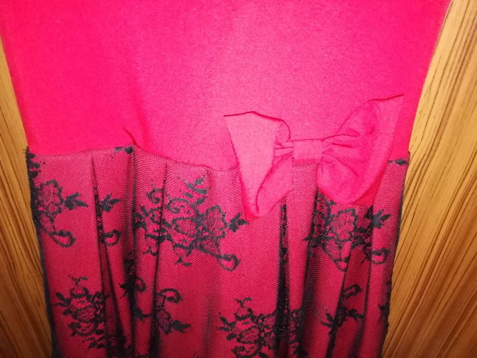 Рокли, официални, за повод, кръщене, сватба и др.