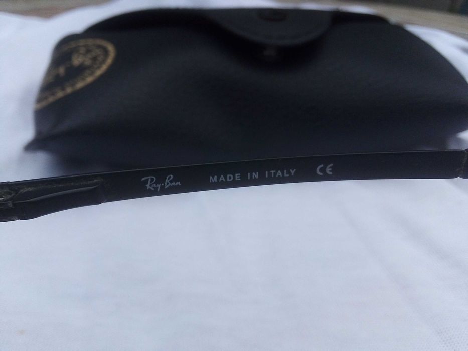 Слънчеви очила Ray-Ban RB3221