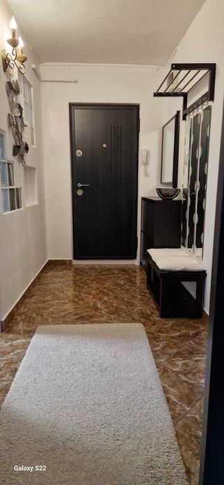 Apartament 3 camere centru - Bragadiru