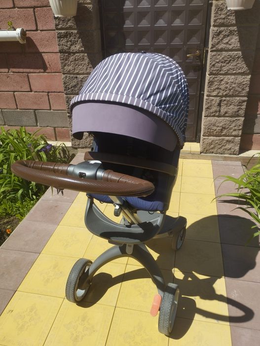 Stokke 2 люльки в комплекте