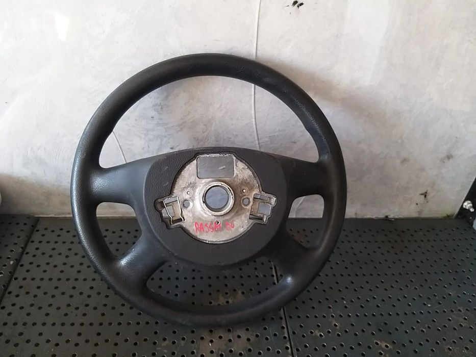 Volan in 4 spite vw passat b6 3c 3c04190911qb