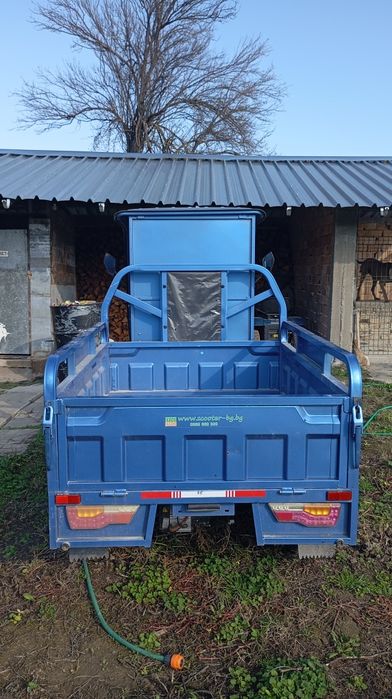 Продавам триколка