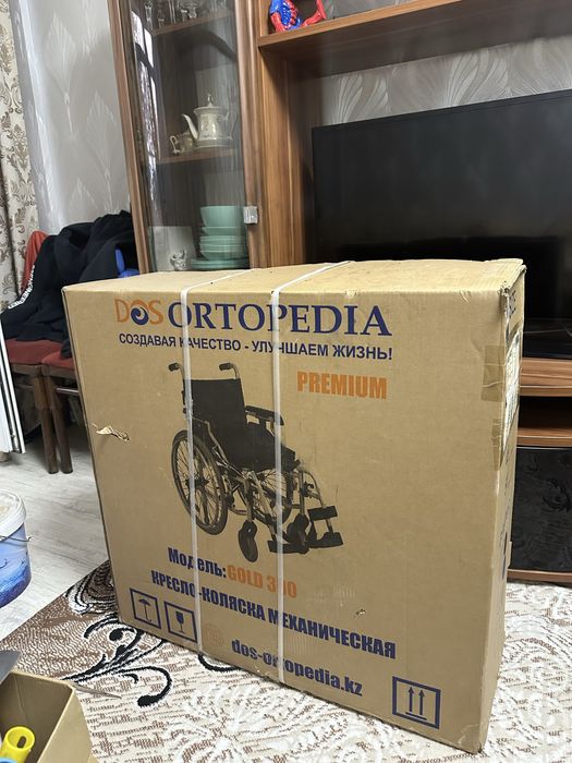 Продам инвалидную коляску Dos ortopedia gold 300