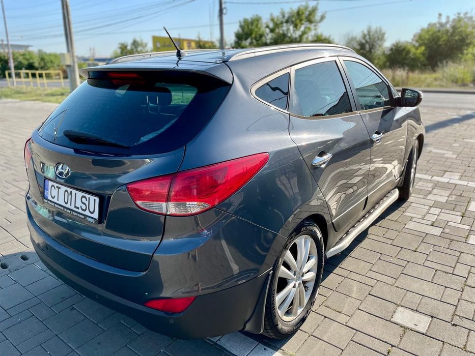HYUNDAI ix35 2010 — imagine 3