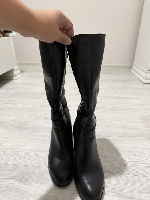 Продам спорт вещи и сапоги