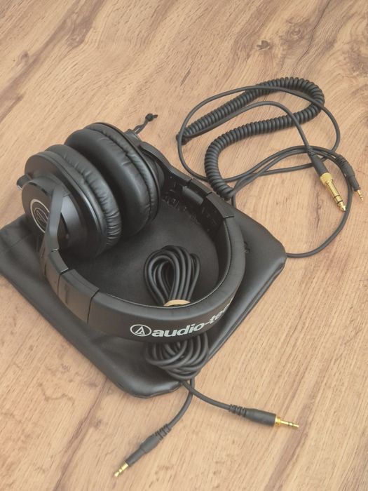 Наушники Audio-Technica ATH-М40х