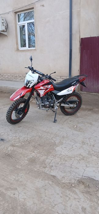 Jfohmoto 200_1 sotiladi