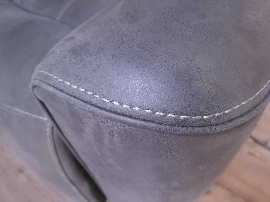 Тъмно сив диван от плат двойка с електрически релаксиращ механизъм