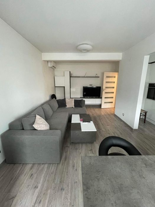 Central  2 camere Universitate - cinema Patria