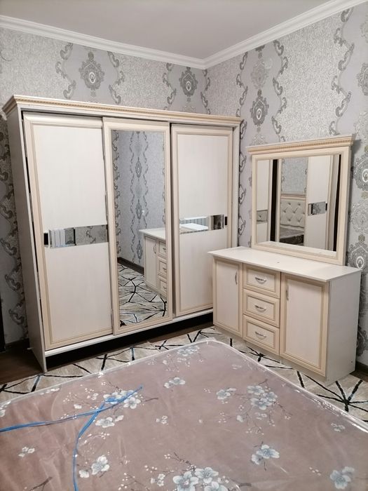 4 mikrarayondan oylaga ijaraga beriladi 3 xonali 11  maktab oldida