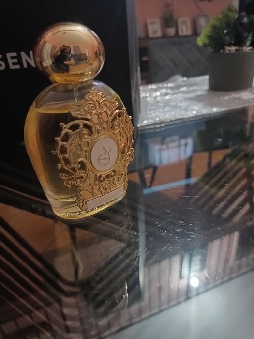 Parfum titiana terenzi velorum