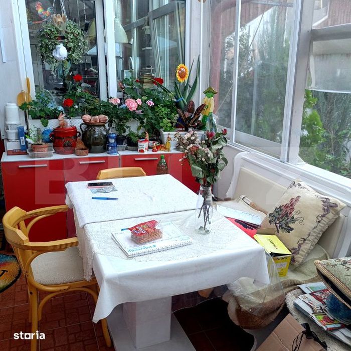 Casa de vanzare, 96 mp, teren 180 mp, str. Marasti