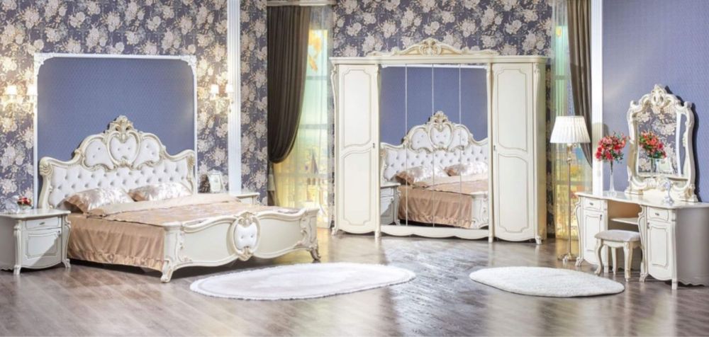 Продам спальный гарнитур