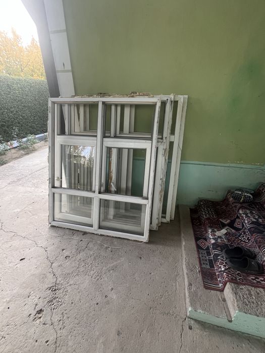 Пластик терезе 12 штук