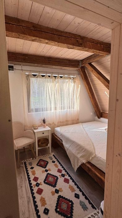 Închiriez cabană și glamping rupte de civilizație