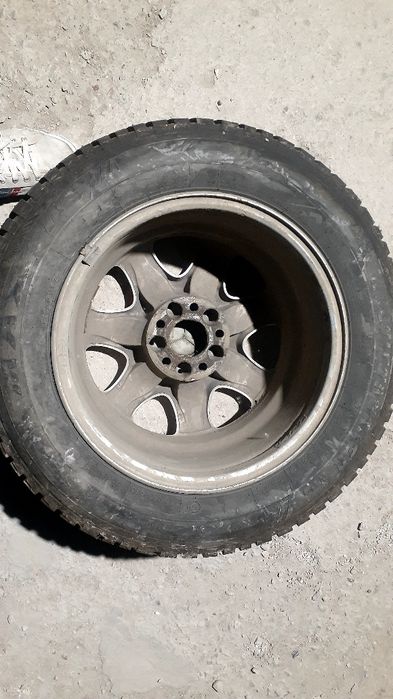 Титанка 225/60 R16 зимний покришка