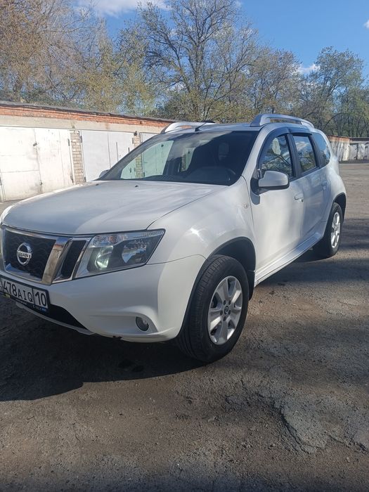 Продам кросовер нисан тирано