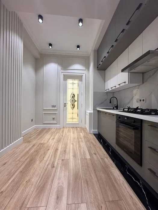 'ЖК Boulevard Шайхантахур100 м2 3/3/7 продается квартира. Ташкент Сити