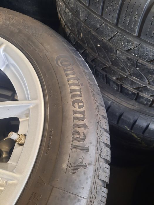 4 Броя 205/60/16 Continental 2x8,5mm 2x7mm 1x22 1x20 2x19 DOT