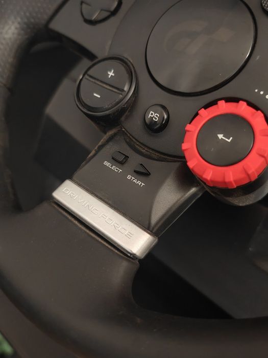 Волан с педали Logitech Driving force Gt 900 градуса