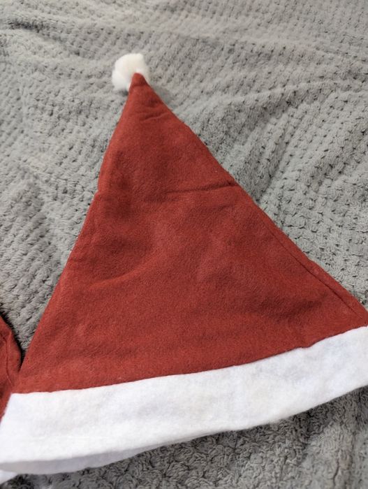 Новогодние шапки