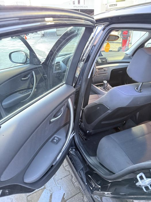 BMW Seria 1-118d E 87 2011 Facelift