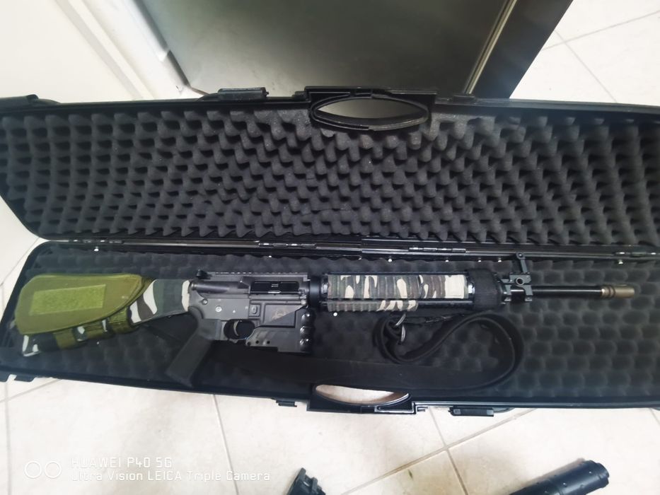 Replică airsoft M16A4 full custom