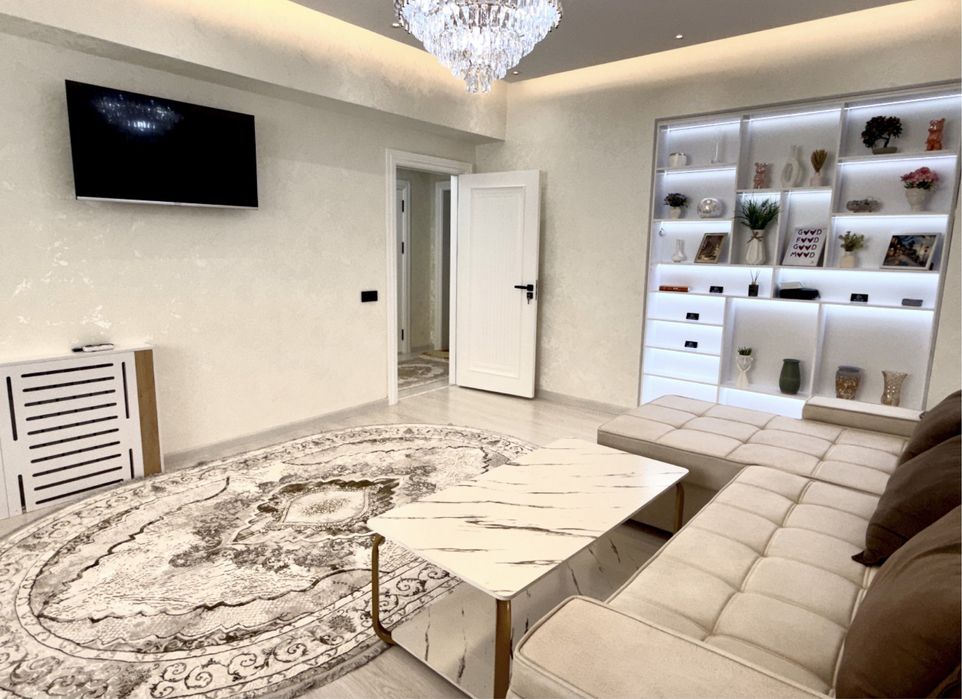 Продается 2/7/9  Метро Ойбек ,Цум ,Космонавтов