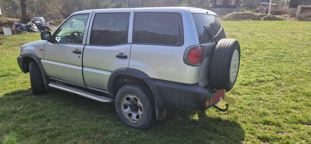 Vând nissan Terrano2