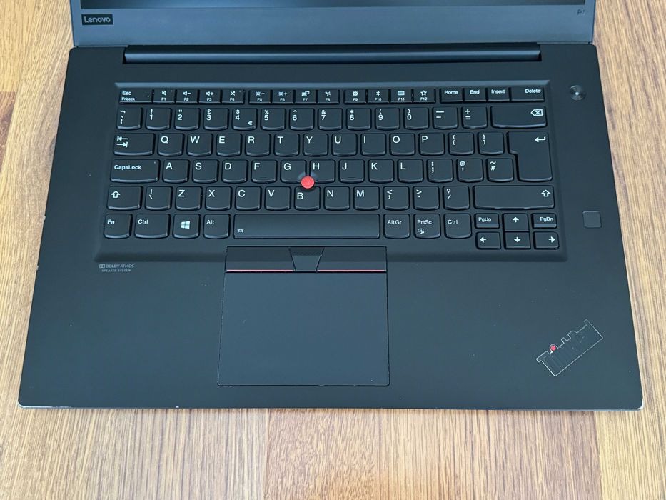 15.6' Full HD i7-8750H Lenovo ThinkPad P1 16GB DDR4/256GB NVMe/Nvidia Quadro P1000 4GB/Батерия 3ч
