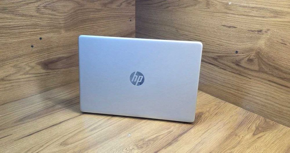 hp laptop i3 12 kafolati bor