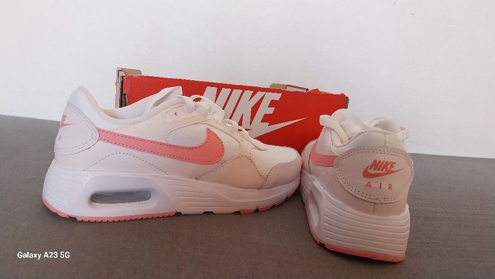 NIKE AIR MAX SC Чисто нови 36,5