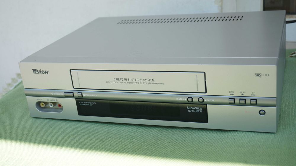 Video recorder VHS Tevion MD2588 stereo Hi-Fi