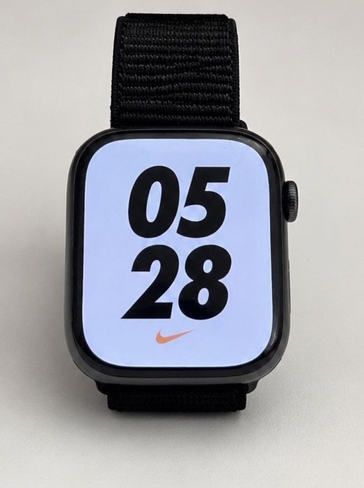 Apple Watch Series 8 2022 GPS + Cellular, Graphite Stainless Steel 45mm, Ca nou