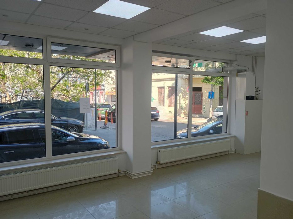 Inchiriez spatiu ultracentral