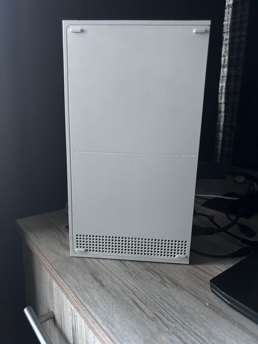 Продаю Xbox series S