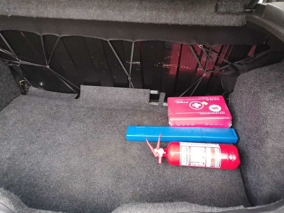 Vând Fiat Punto Alb