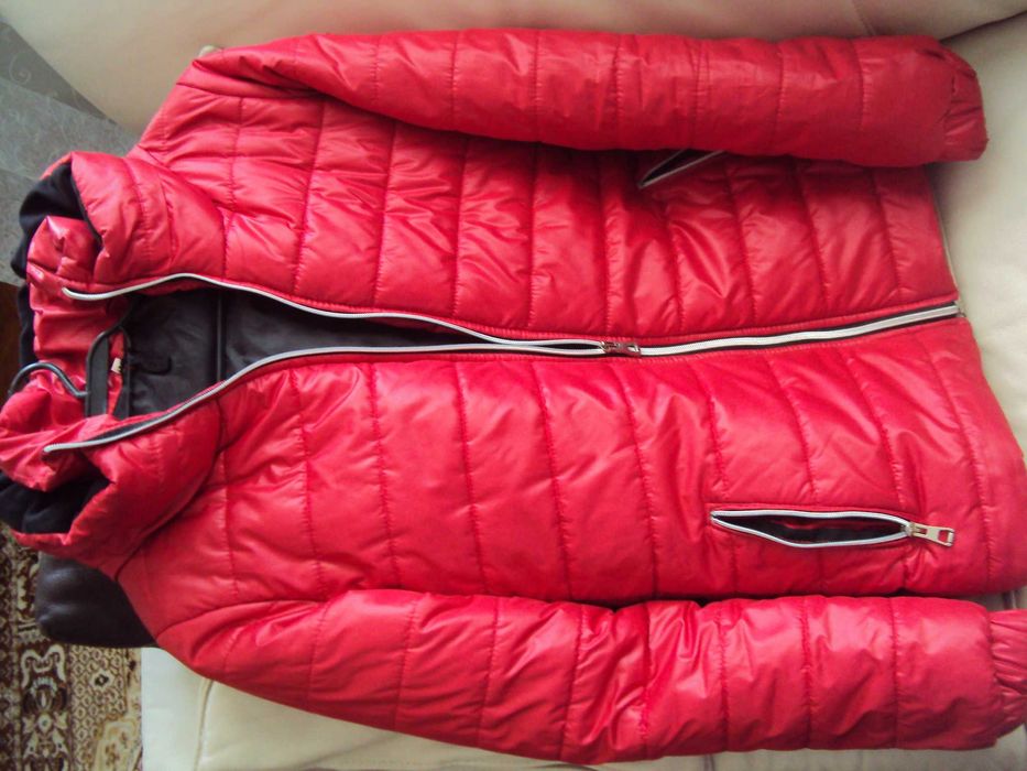 Дамско топло яке.